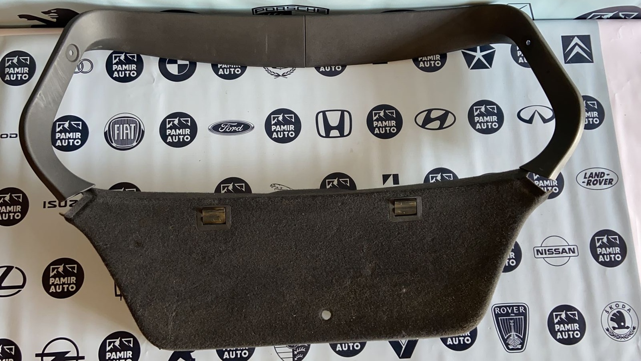 Обшивка двери багажника Opel Astra/H 2004-2014