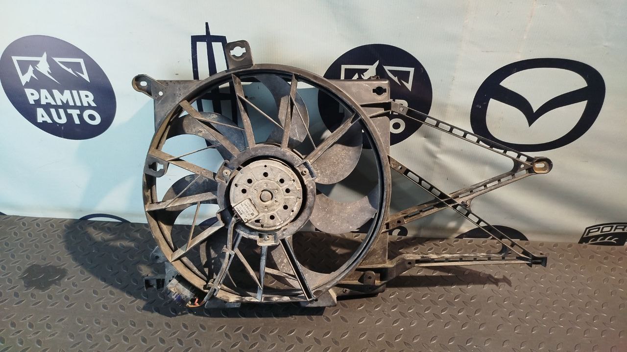 Вентилятор радиатора Opel Astra/H 2004-2014