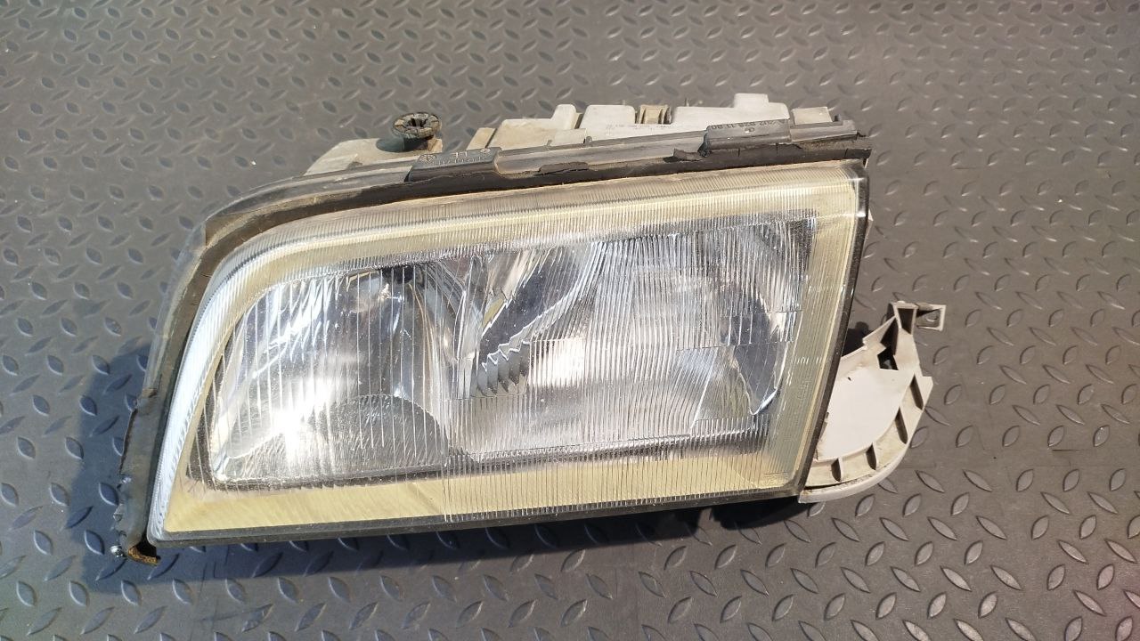 Фара левая Mercedes C/W202 1993-2001