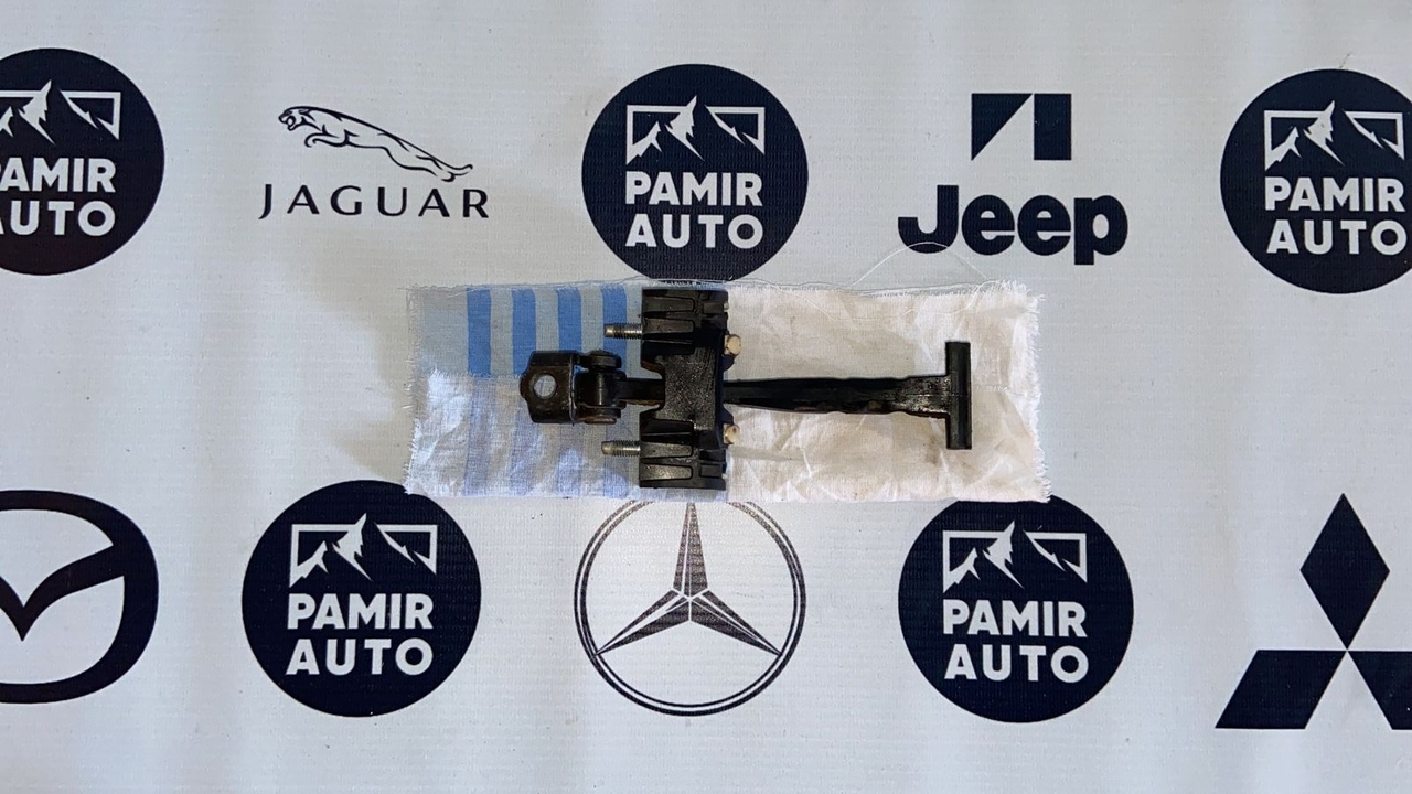 Ограничитель двери задний Opel Astra/H 2004-2014