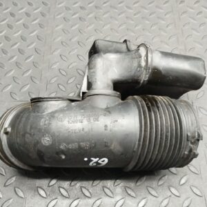 Патрубок воздушного фильтра BMW 3/E90 2004-2013