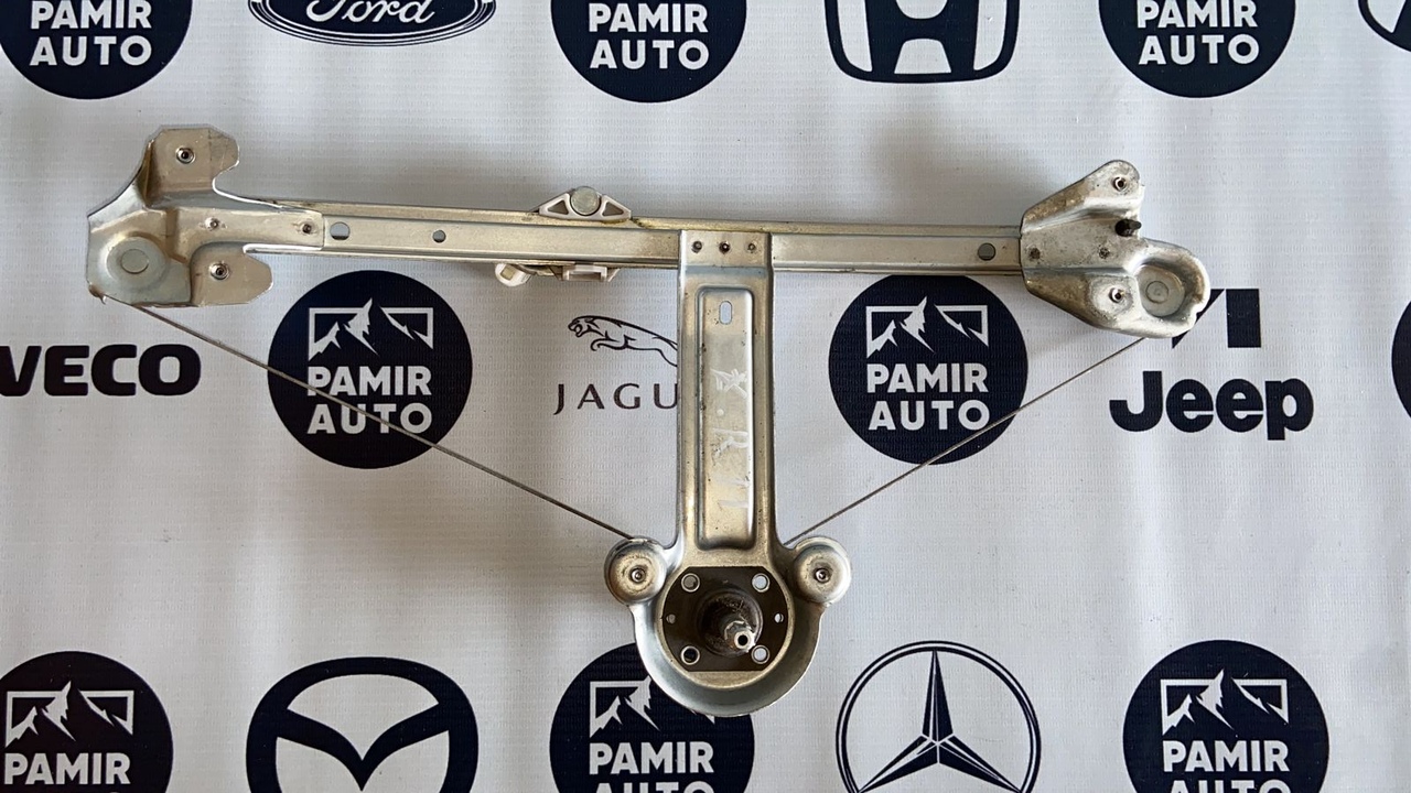 Стеклоподъемник задний правый Opel Astra/H 2004-2014