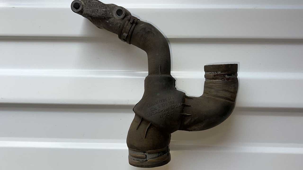 Патрубок ОЖ Opel Astra/H 2004-2014