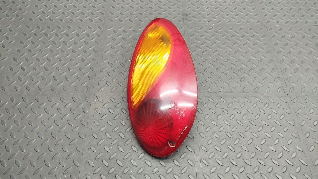 Фонарь задний правый Chrysler PT Cruiser 2000-2010