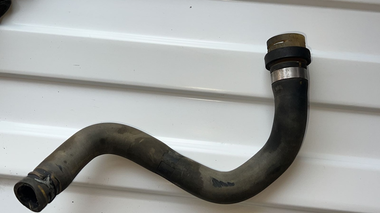 Патрубок ОЖ Opel Astra/H 2004-2014