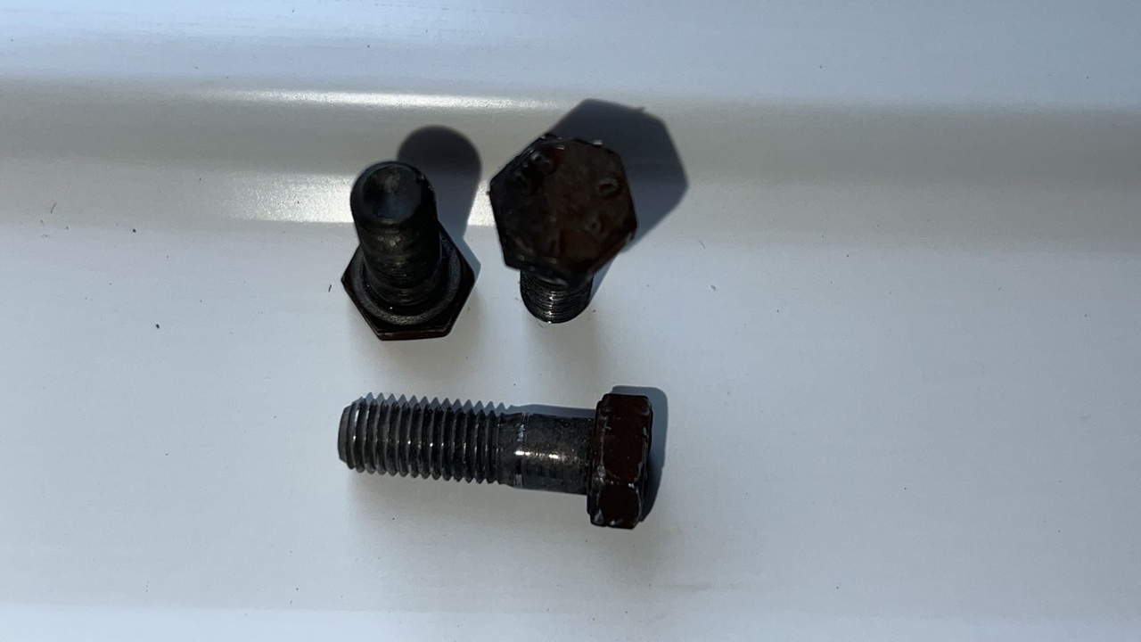 Болт корзины сцепления Opel Astra/H 2004-2014