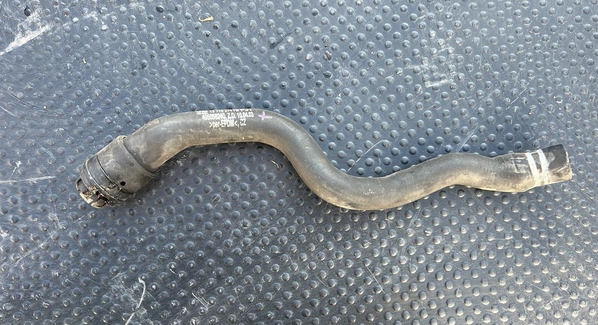 Патрубок ОЖ Opel Astra/H 2004-2014