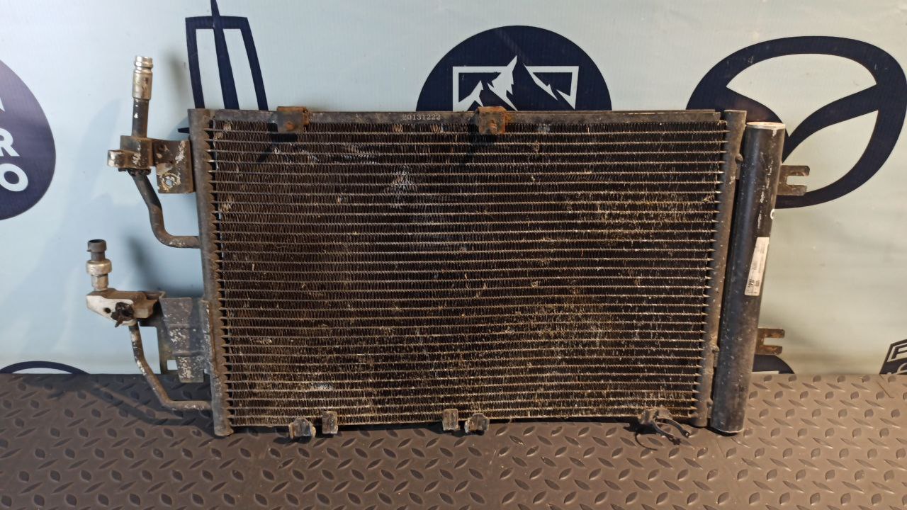 Радиатор кондиционера Opel Zafira/B 2005-2014