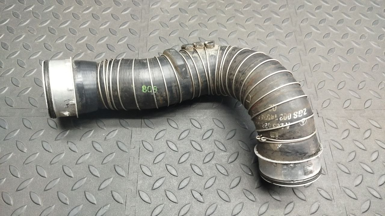 Патрубок интеркулера Mercedes C/W203 2000-2008