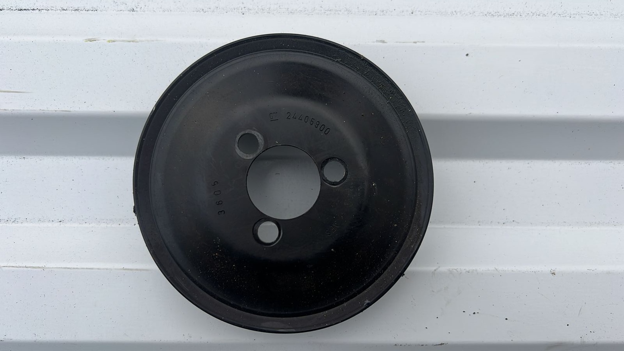 Шкив помпы Opel Astra/H 2004-2014