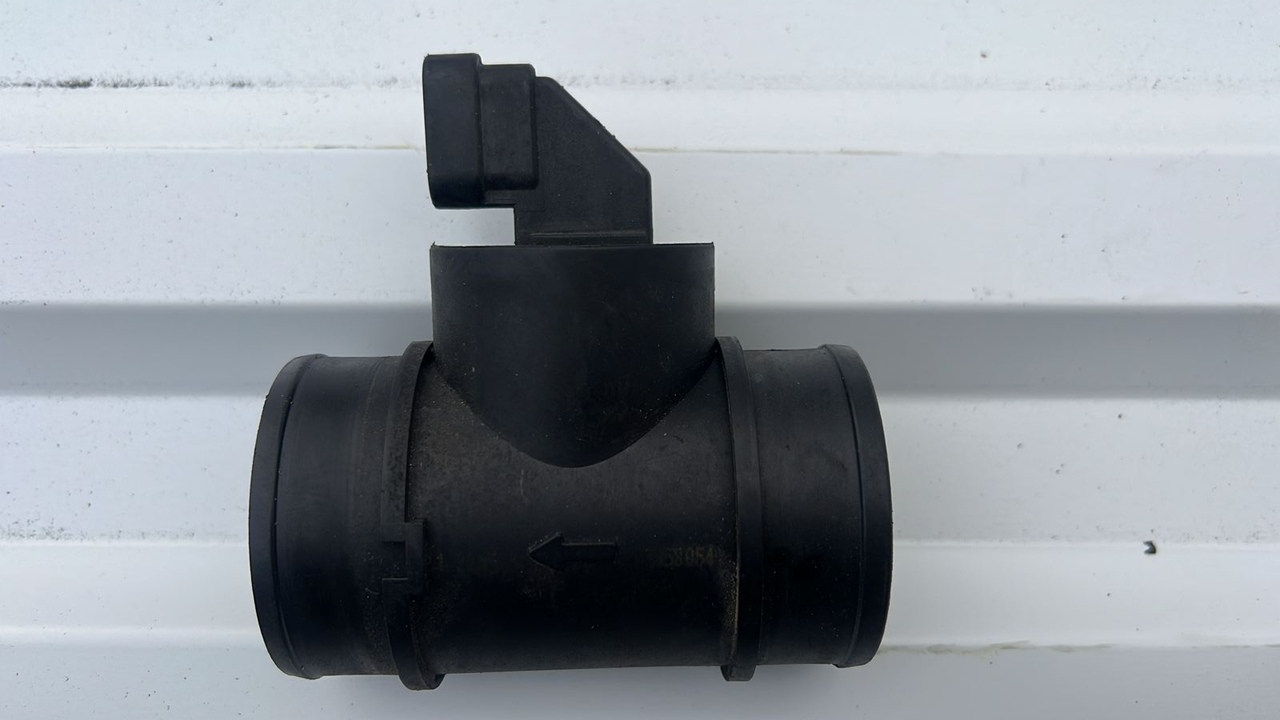 Расходомер (ДМРВ) Opel Astra/H 2004-2014