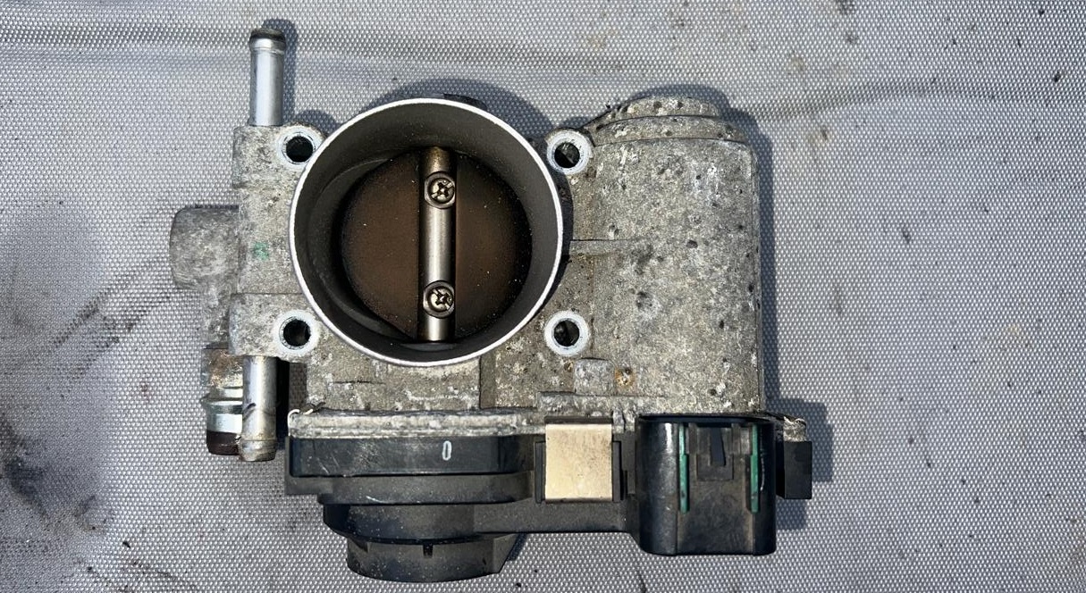 Заслонка дроссельная Opel Astra/H 2004-2014