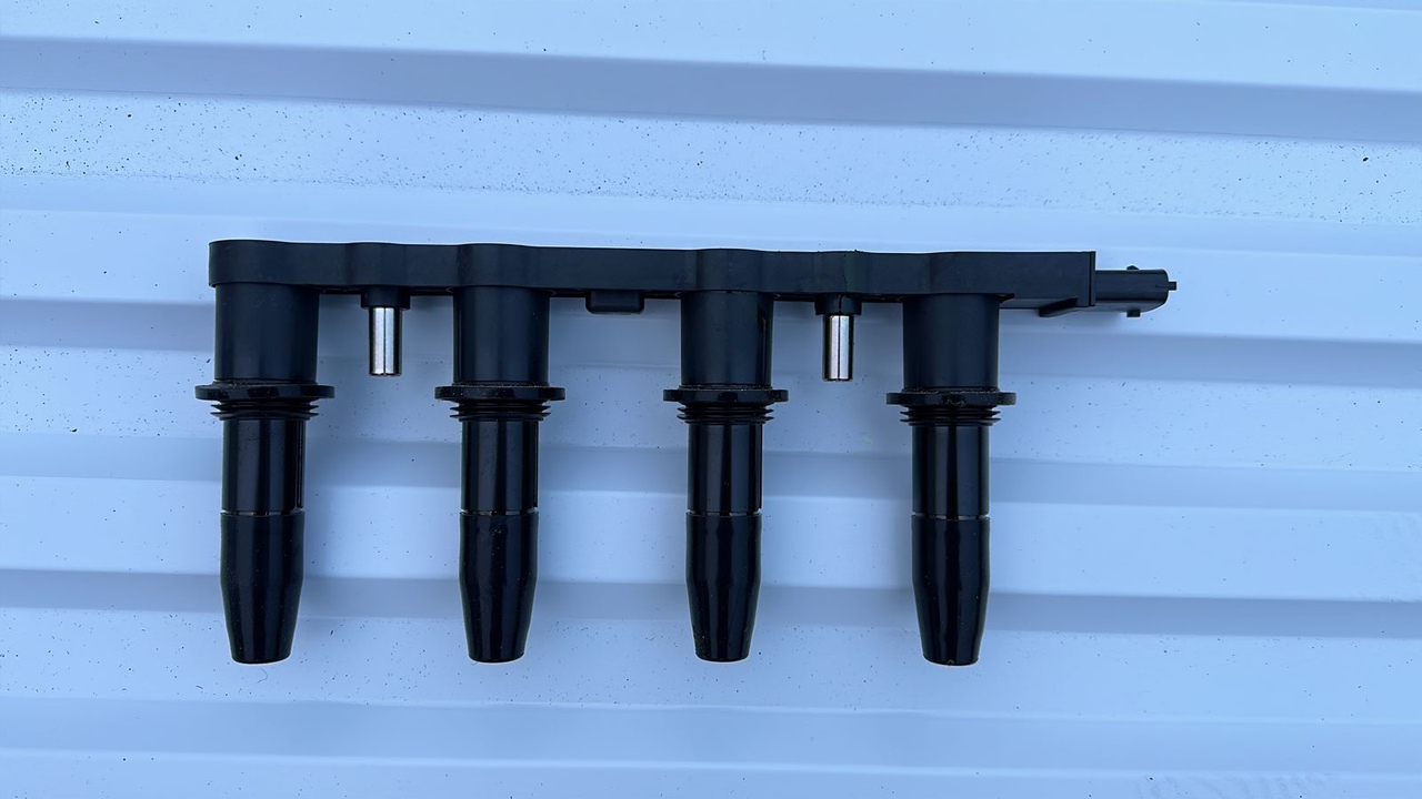 Катушка зажигания Opel Astra/H 2004-2014