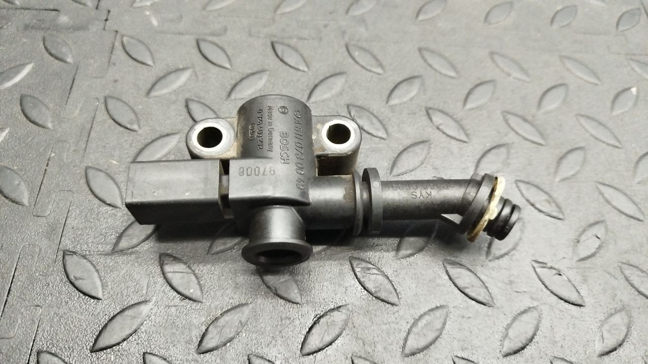 Клапан топливный Mercedes C/W202 1993-2001