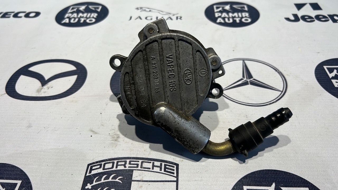 Насос вакуумный Mercedes Vito/W638 1996-2003