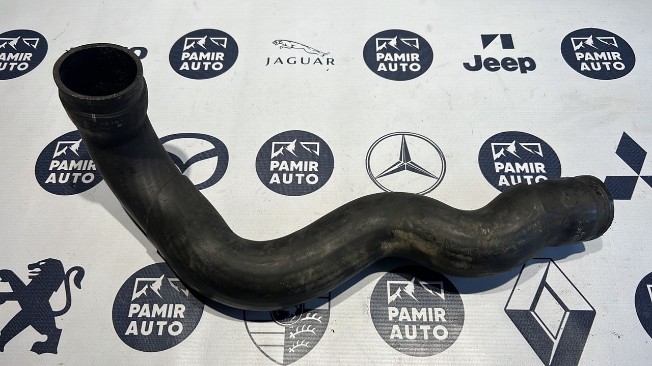 Патрубок интеркулера Mercedes Vito/W638 1996-2003