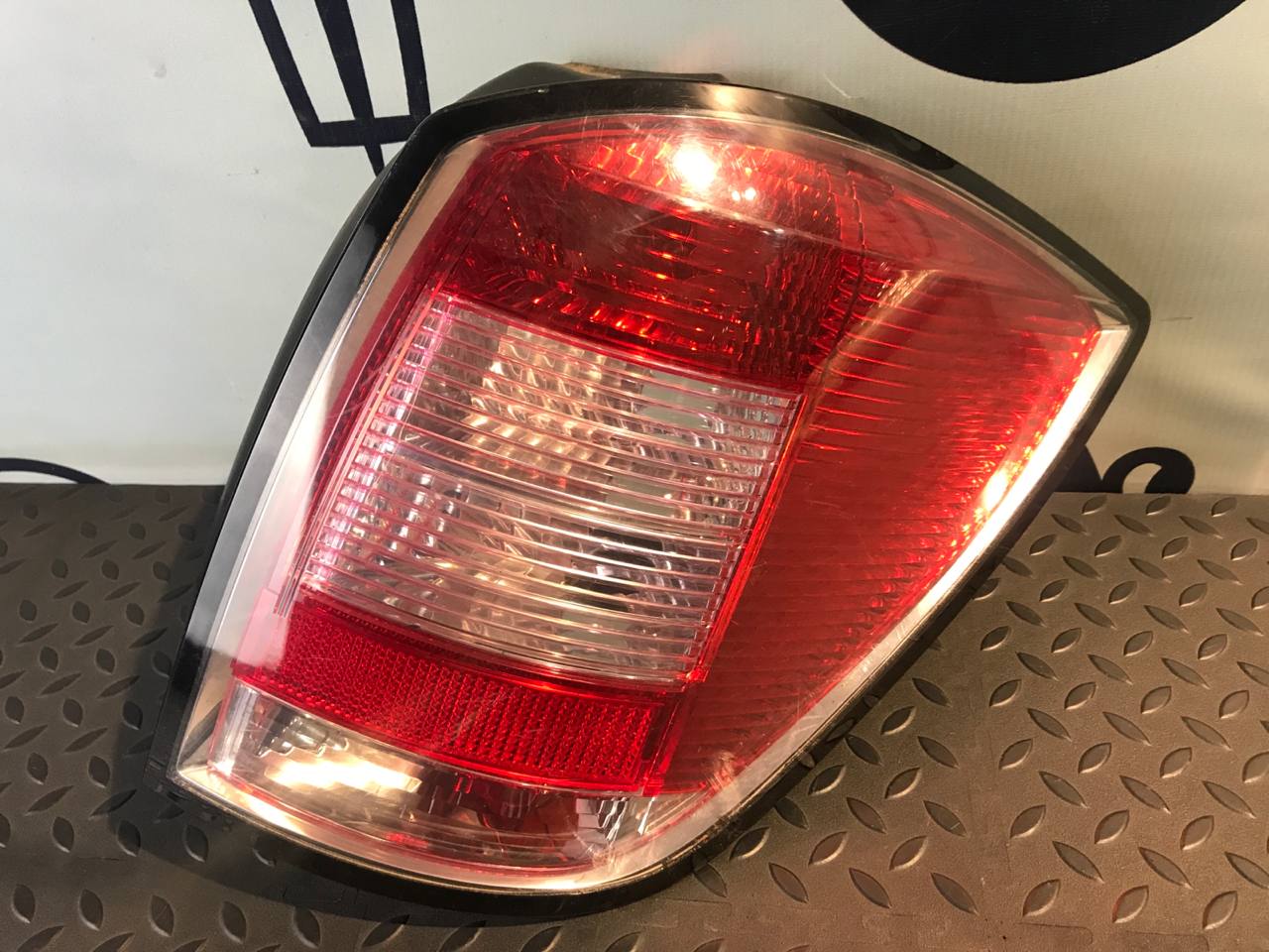 Фонарь задний правый Opel Astra/H 2004-2014
