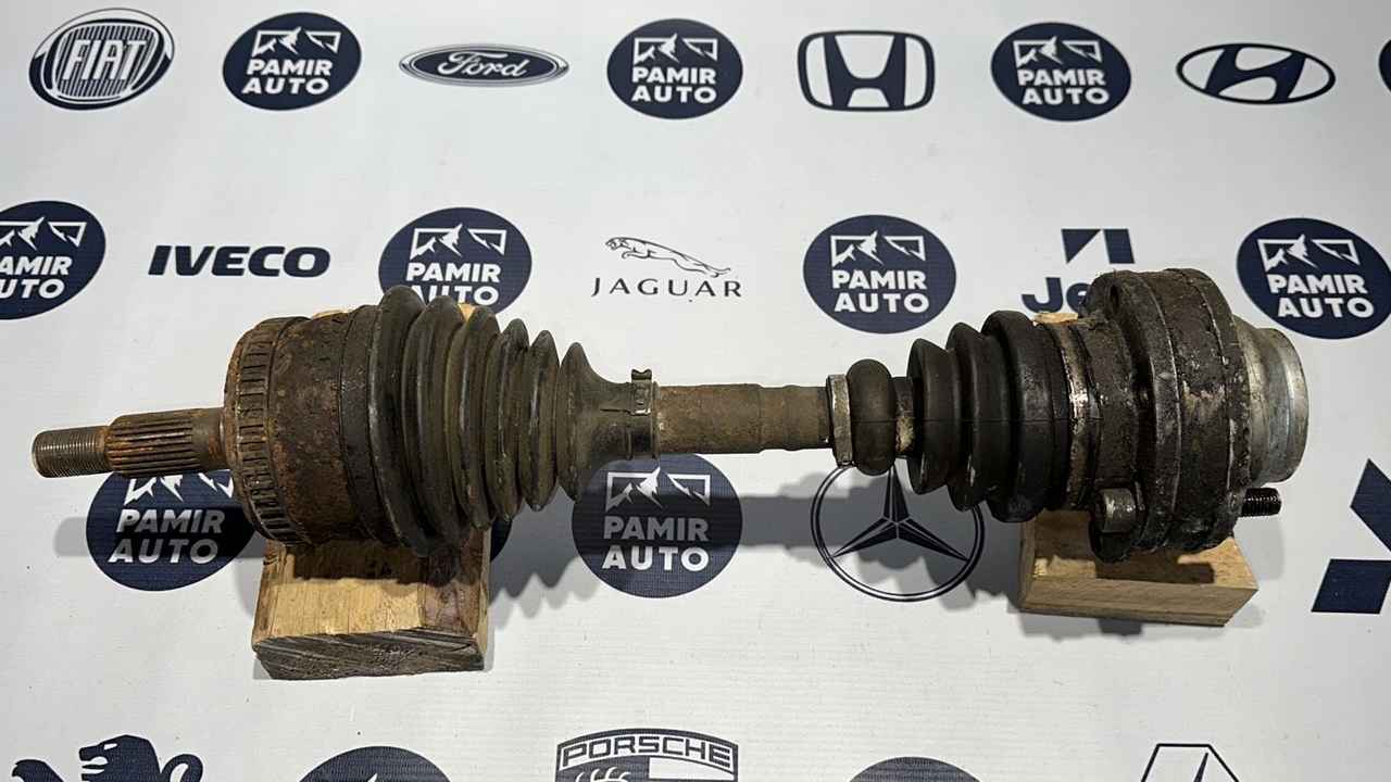 Полуось передняя Mercedes Vito/W638 1996-2003