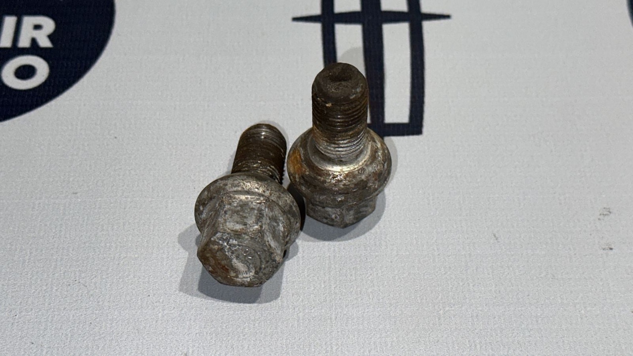 Болт колесный Mercedes Vito/W638 1996-2003