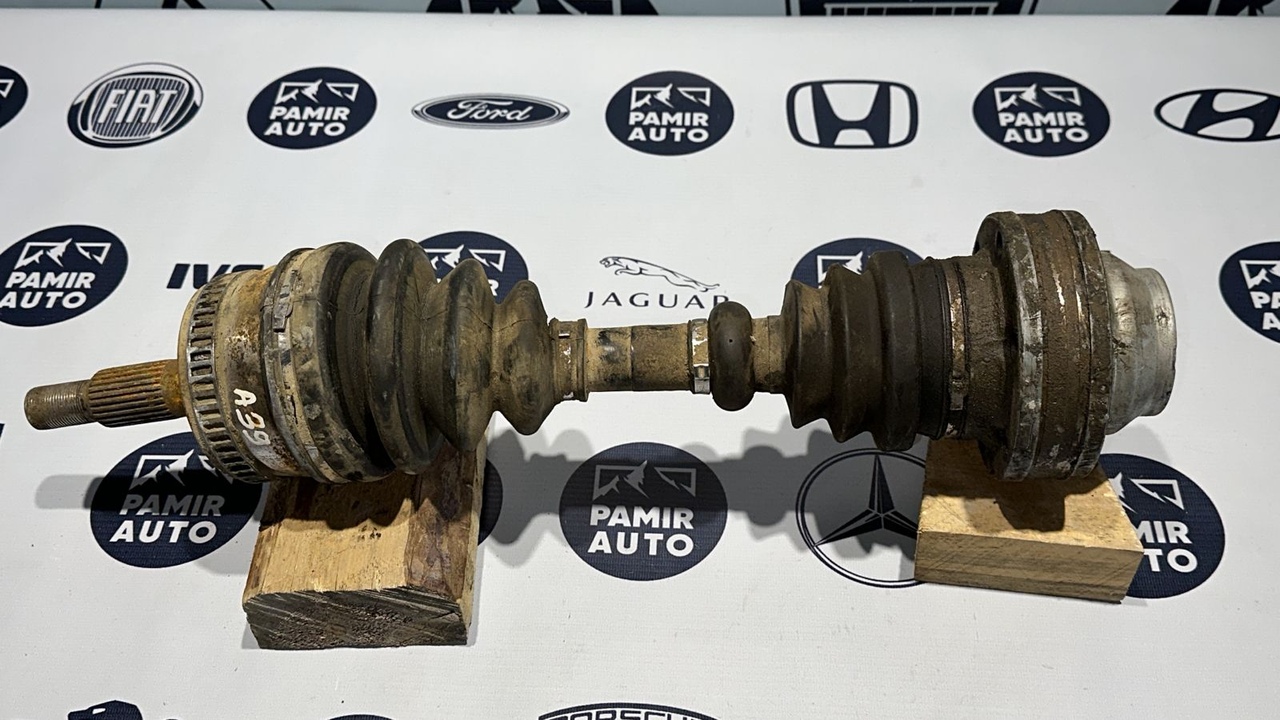 Полуось передняя Mercedes Vito/W638 1996-2003