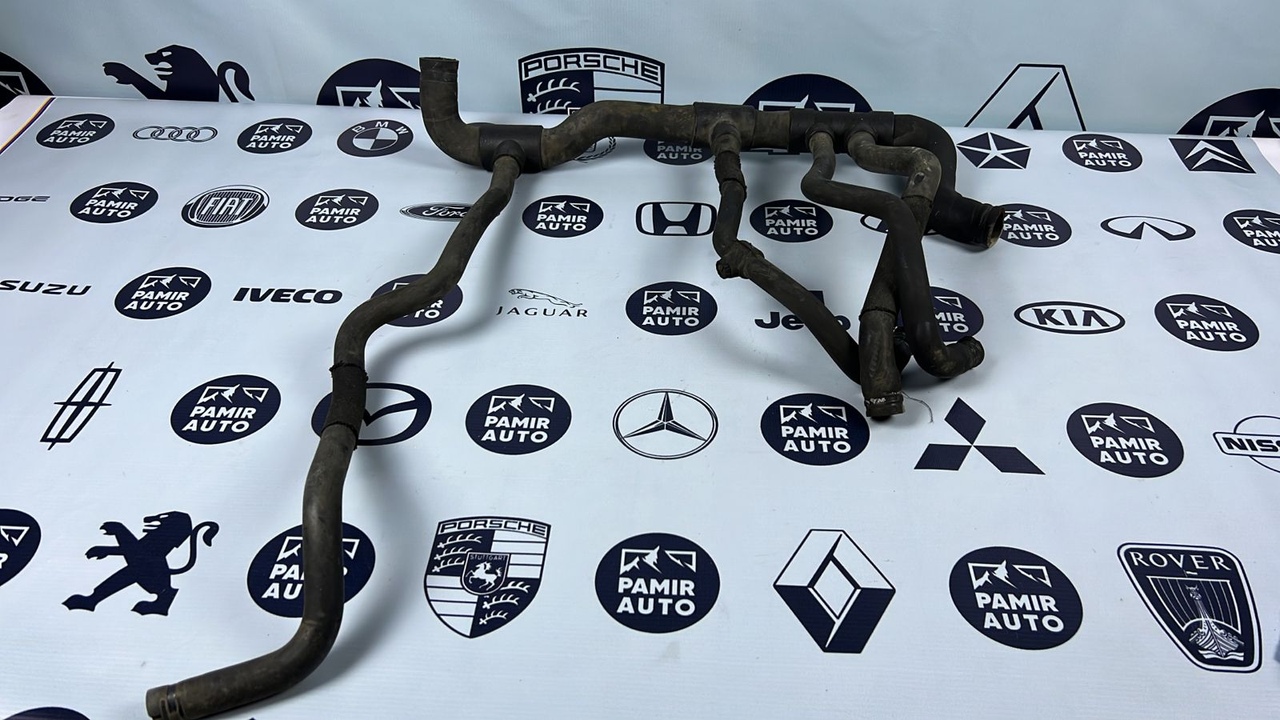 Патрубок ОЖ Opel Vivaro/A 2001-2014