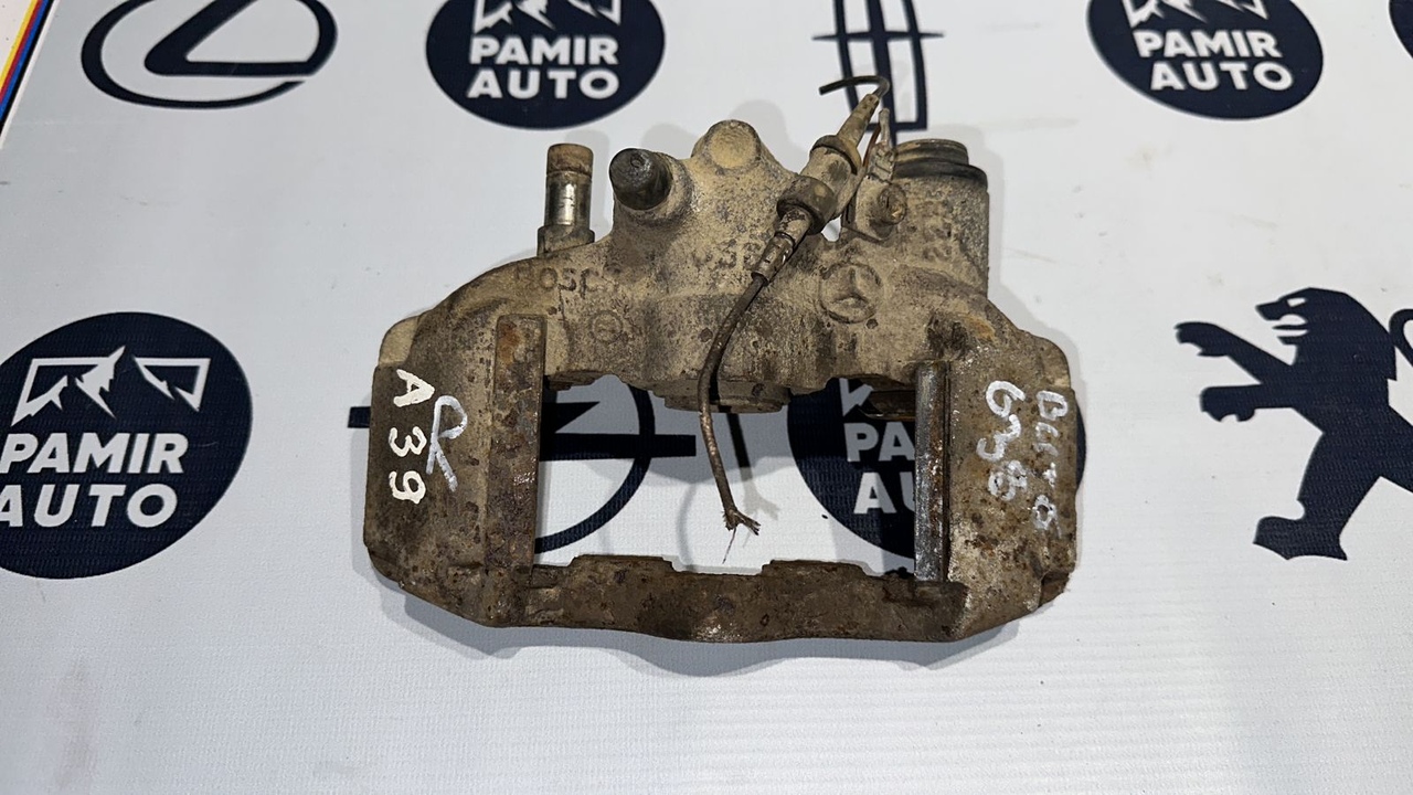 Суппорт задний левый Mercedes Vito/W638 1996-2003