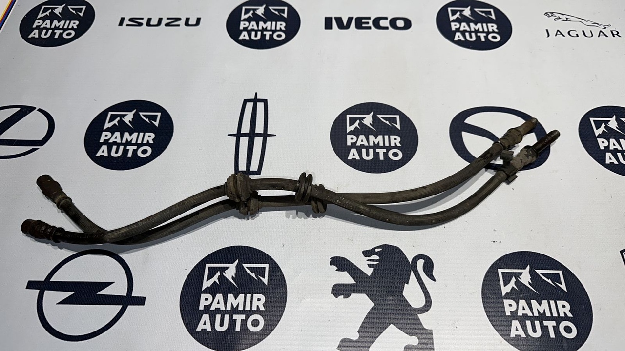 Шланг тормозной передний Mercedes Vito/W638 1996-2003