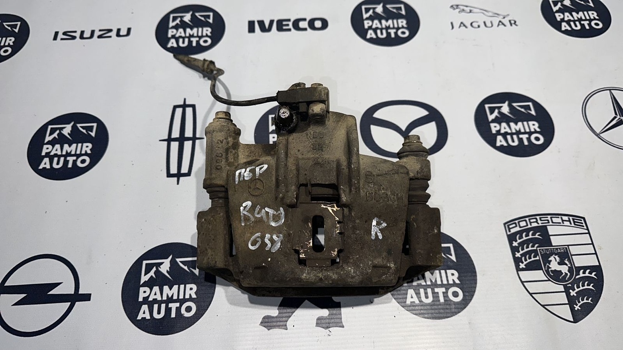 Суппорт передний правый Mercedes Vito/W638 1996-2003