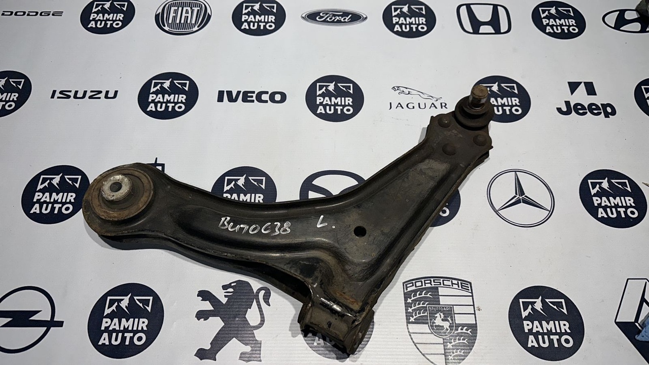 Рычаг передний левый Mercedes Vito/W638 1996-2003