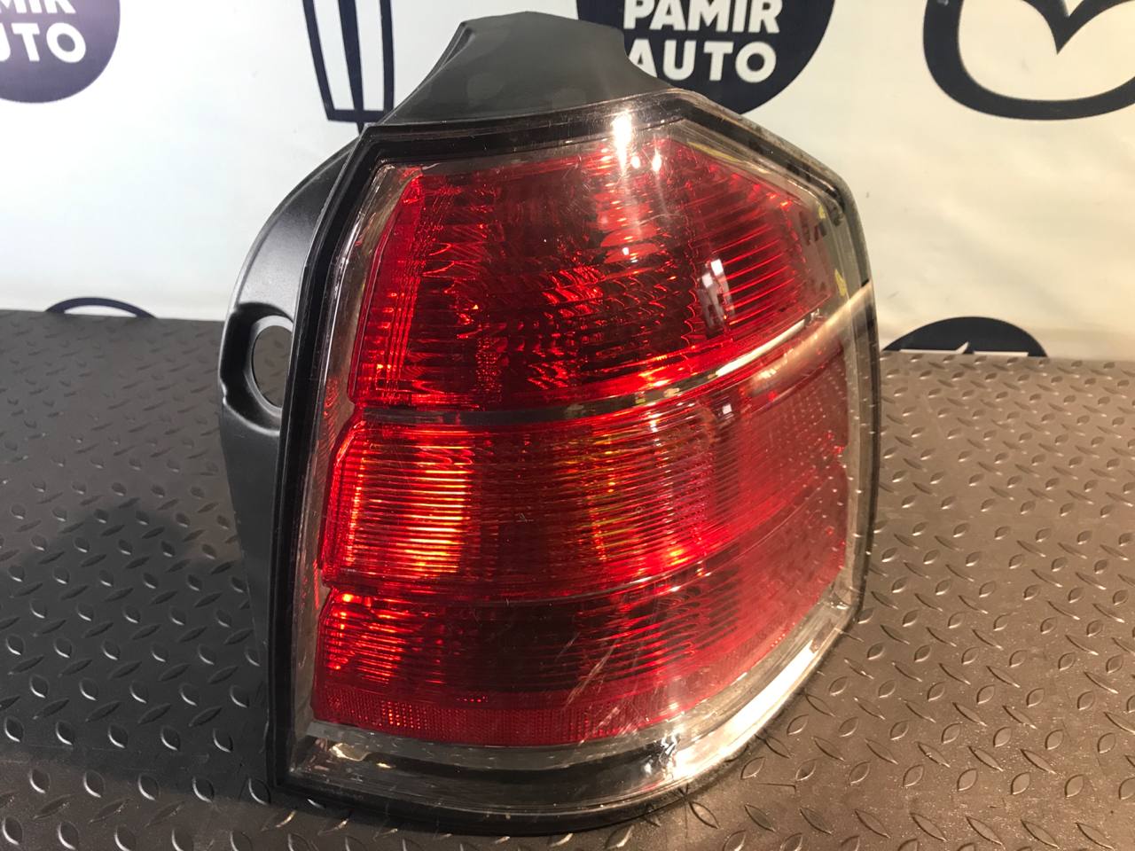 Фонарь задний правый Opel Zafira/B 2005-2014