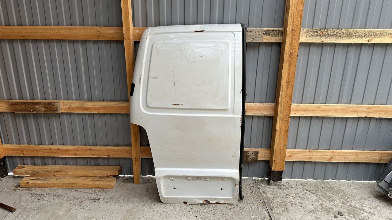 Дверь багажника левая Mercedes Vito/W638 1996-2003