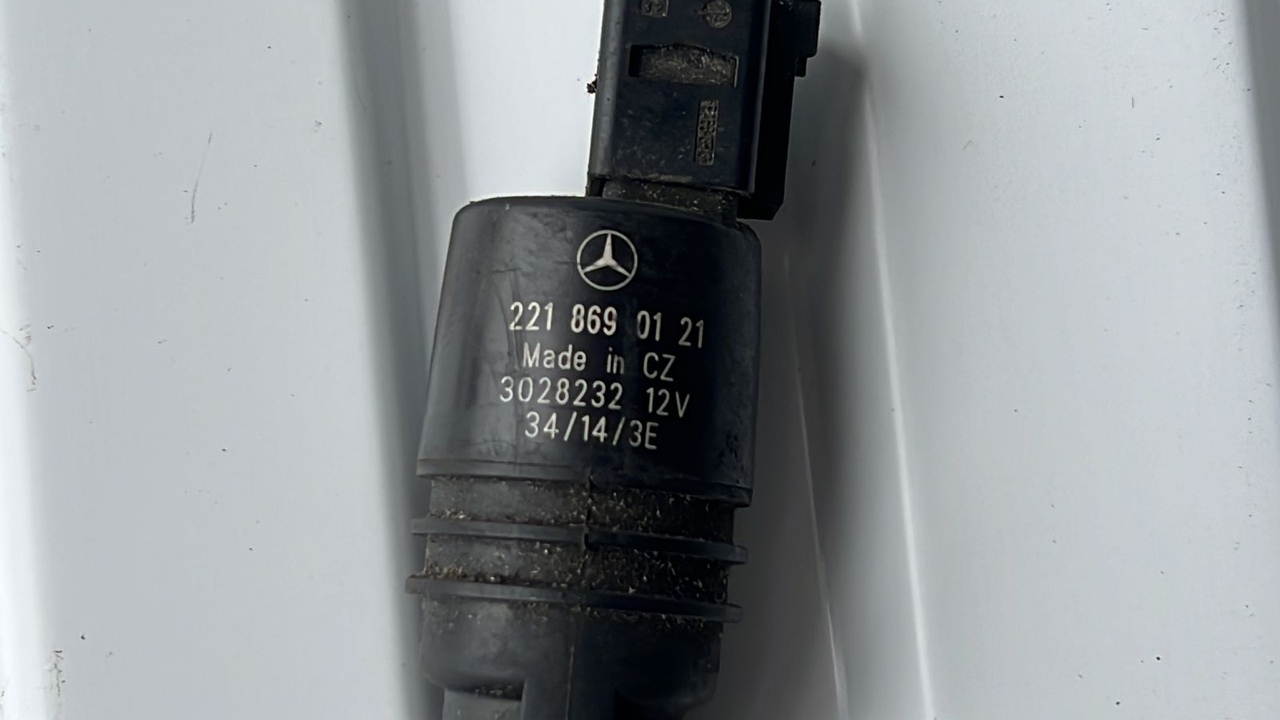 Насос омывателя Mercedes E/W211 2002-2009
