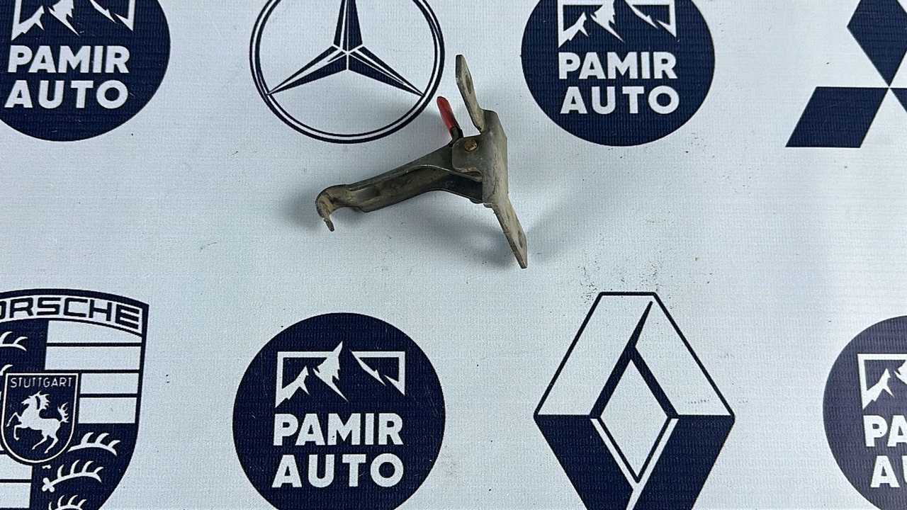Замок капота Mercedes Vito/W638 1996-2003