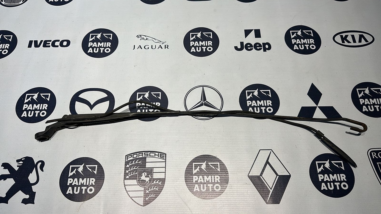Поводок стеклоочистителя правый Mercedes Vito/W638 1996-2003
