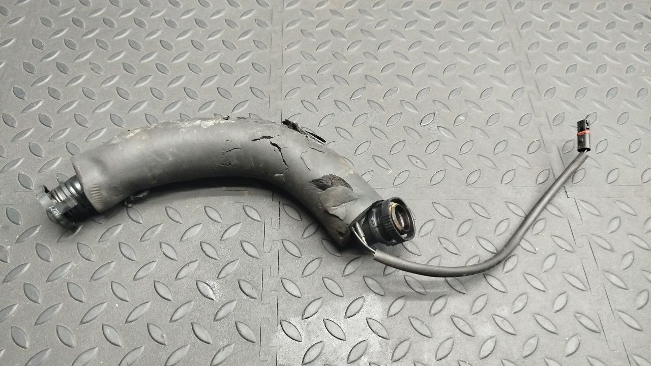 Патрубок картерных газов BMW 3/E90 2004-2013