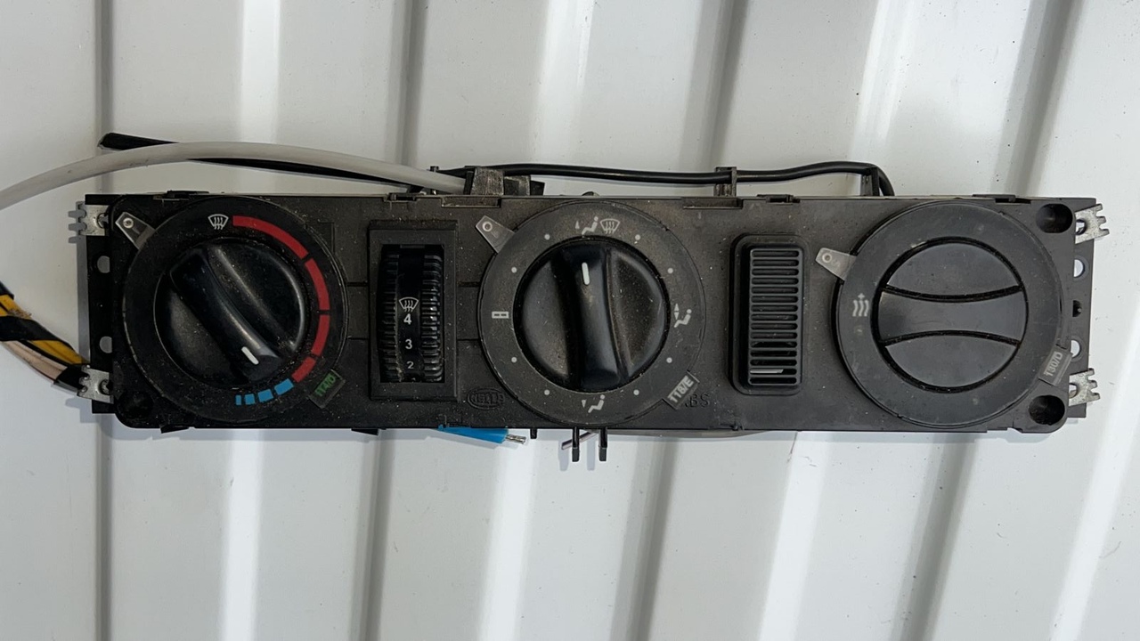 Блок управления отопителем Mercedes Vito/W638 1996-2003
