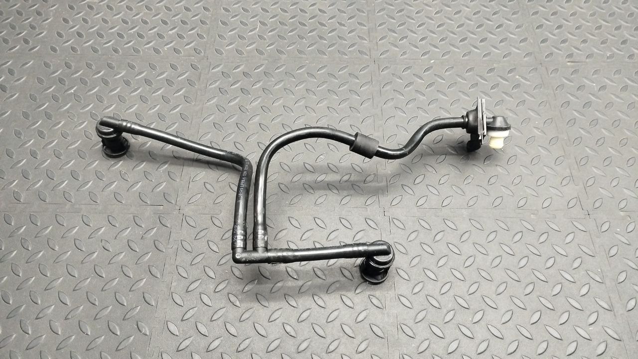 Трубка вакуумная Mercedes C/W203 2000-2008