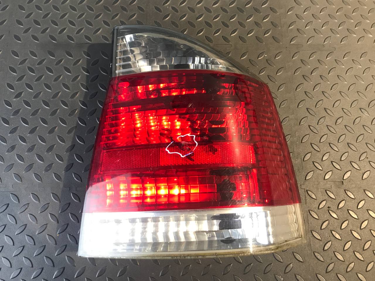 Фонарь задний правый Opel Vectra/C 2002-2008