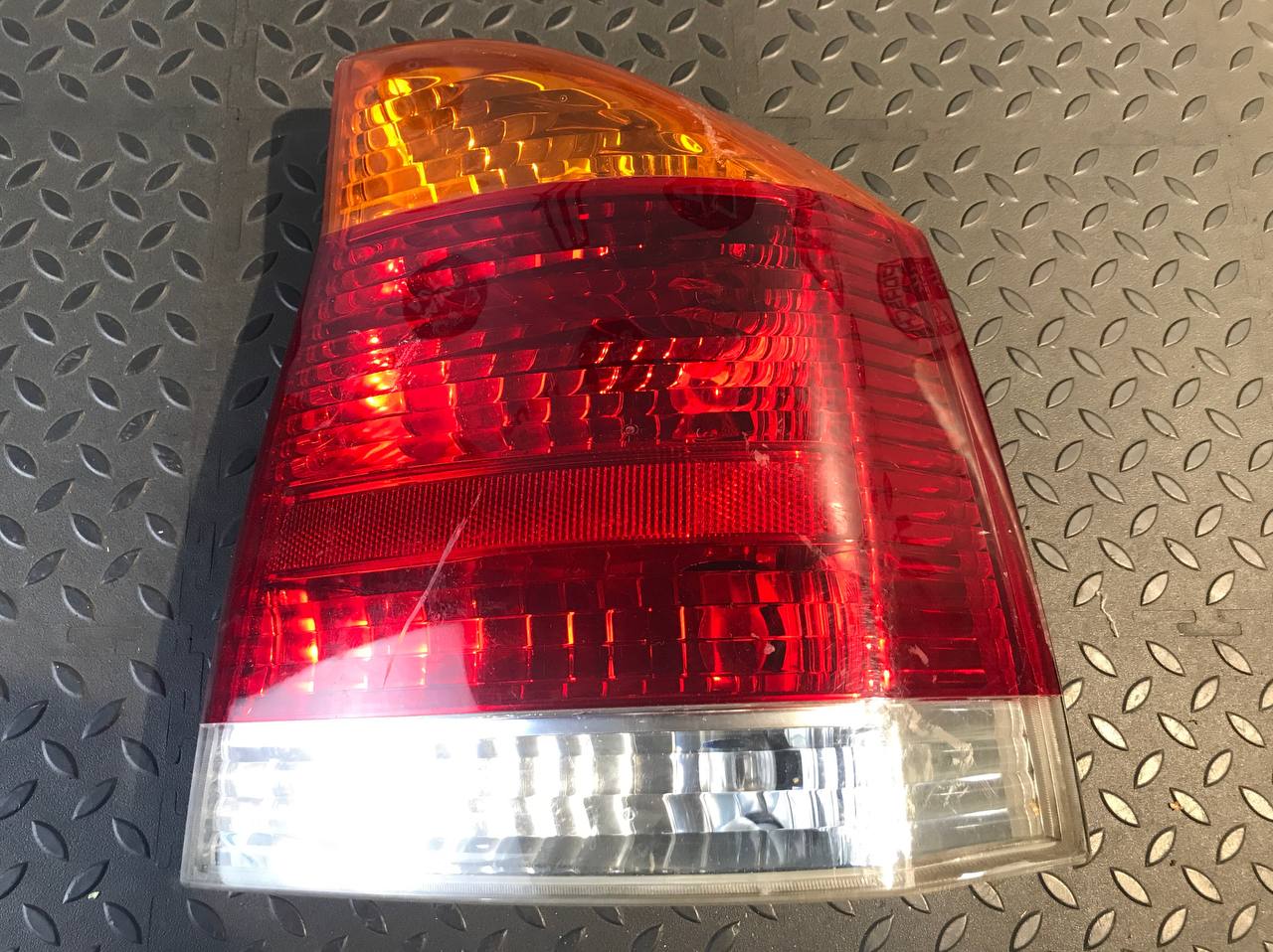 Фонарь задний правый Opel Vectra/C 2002-2008