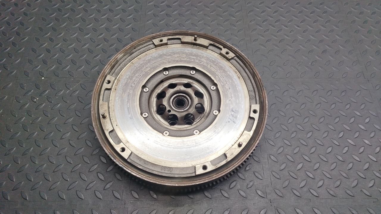 Маховик Mercedes C/W203 2000-2008