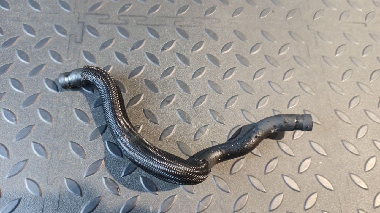 Шланг топливный Mercedes C/W203 2000-2008