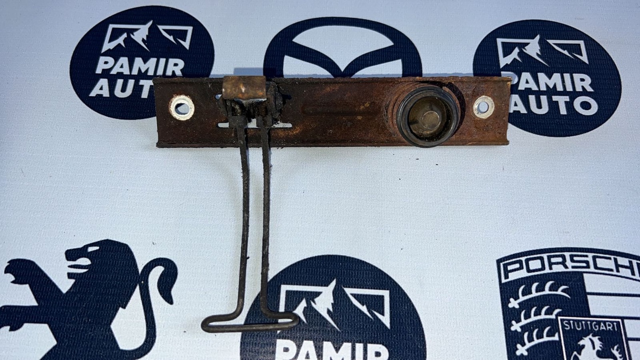 Замок капота Opel Vivaro/A 2001-2014