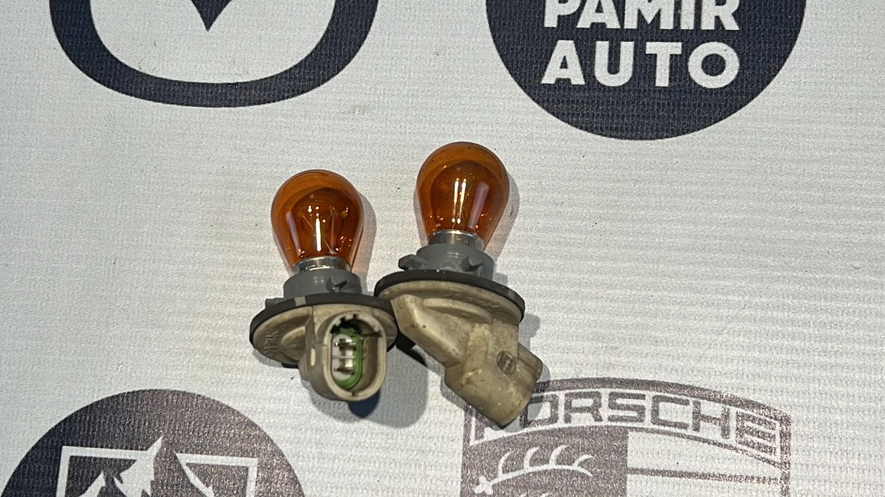 Патрон лампы указателя поворота Opel Vivaro/A 2001-2014