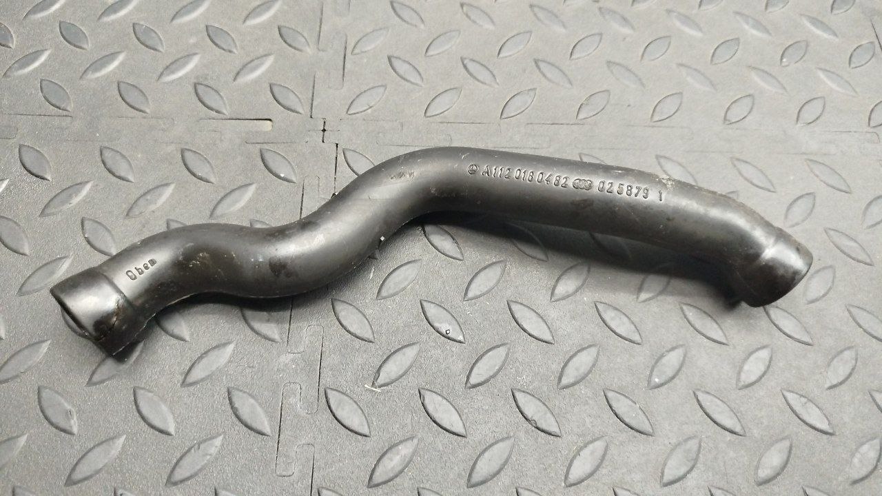 Патрубок картерных газов Mercedes C/W202 1993-2001