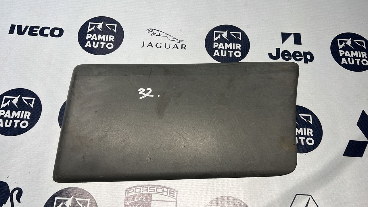 Накладка крыла задняя левая Opel Vivaro/A 2001-2014