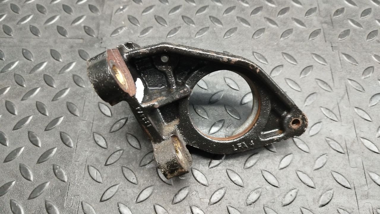 Кронштейн полуоси Renault Scenic/2 2003-2009