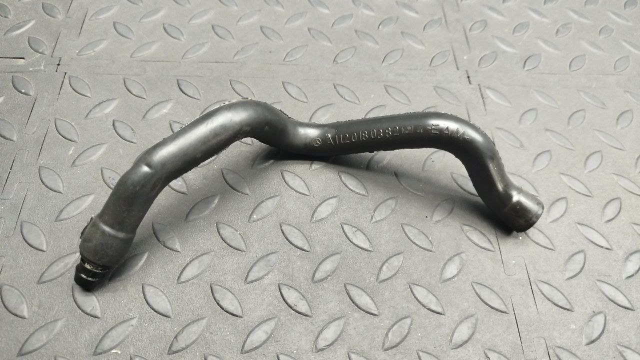Патрубок картерных газов Mercedes C/W202 1993-2001