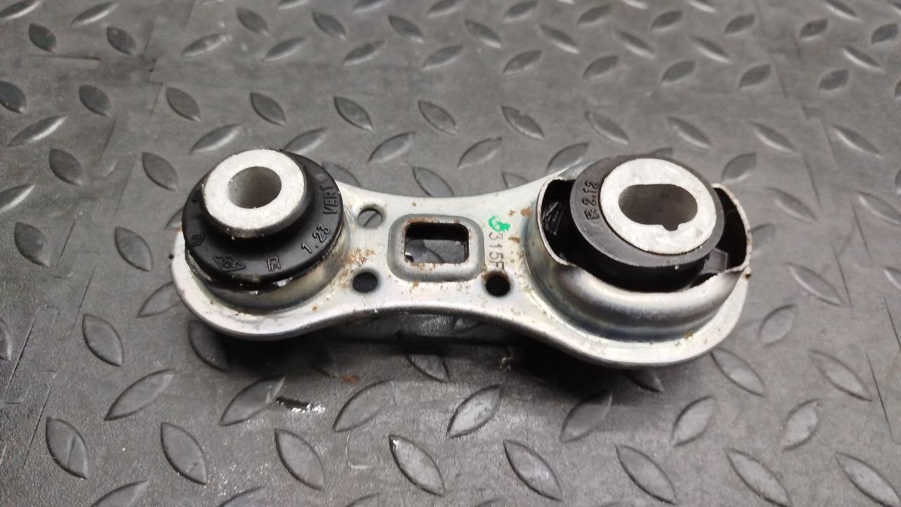 Опора двигателя Renault Scenic/2 2003-2009