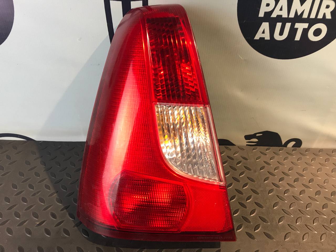 Фонарь задний левый Renault Logan 2004-2015