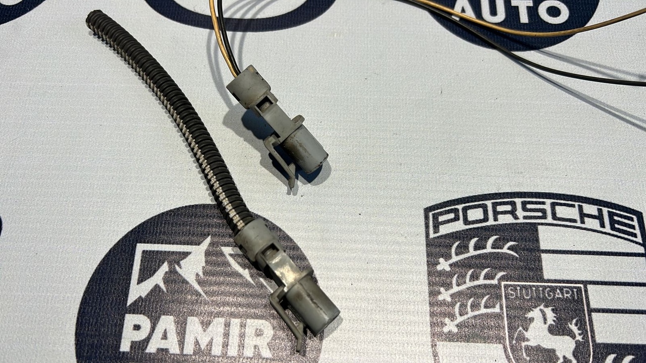 Разъем проводки фар Opel Vivaro/A 2001-2014